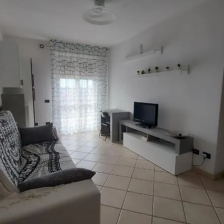 Santa Costanza Con Piscina Апартаменты *